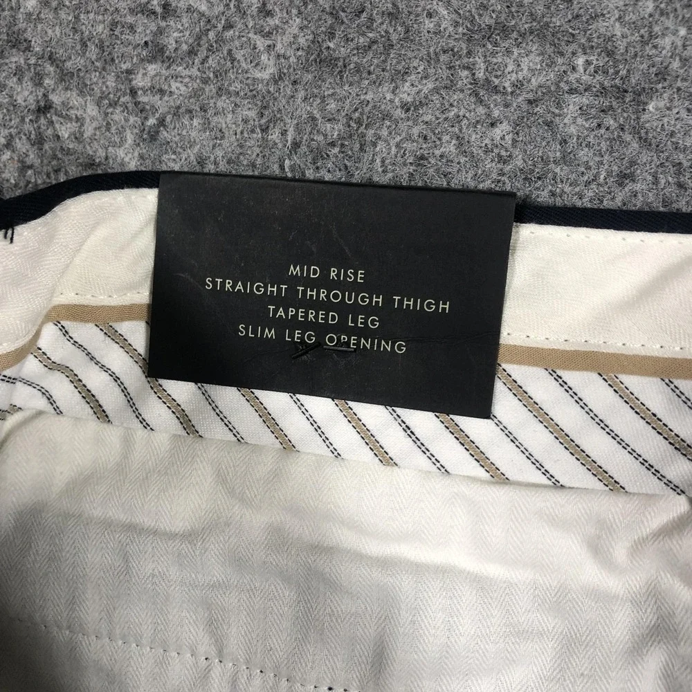 Banana Republic brand banana